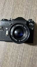 macchina fotografica vintage Zenith ET  Sovietica con obiettivo HELIOS