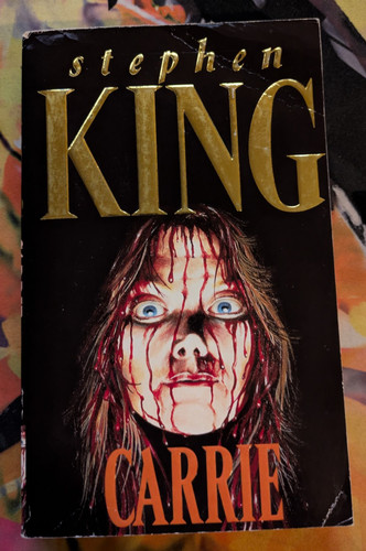 Carrie stephen king 1975 1st - carrie,