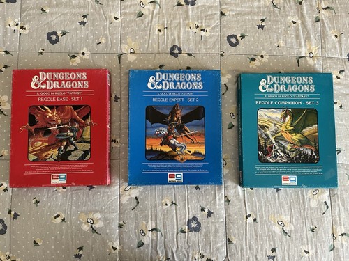 Dungeon and dragons set1 set2 - dragons,