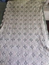 Due Coperte Uncinetto Identiche Letto Singolo 