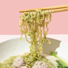 Spaghetti spinaci misti con