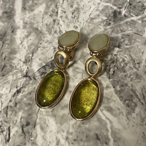Orecchini oro con - , pietra