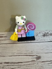 Hello Kitty Minifigure