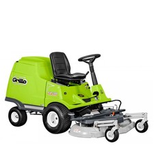 Trattore rasaerba frontale