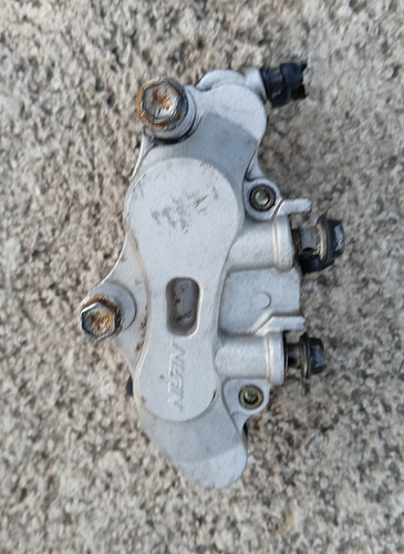 Pinza freno anteriore suzuki - pinza,