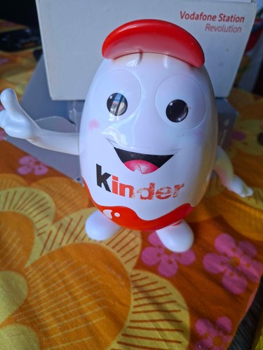 Uovo kinder ferrero - kinder,