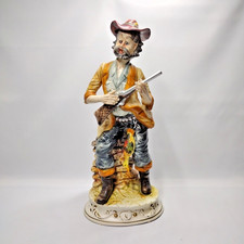 Statuina Cacciatore