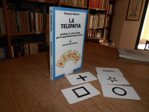Telepatia contiene le - telepatia.,