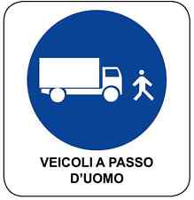 Cartello segnaletica obbligo