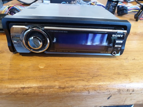 Sony xplod cdx gt929u - sony, volto