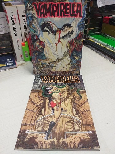Vampirella book 3 dark - ,