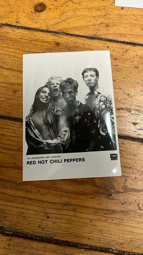 Red hot chili peppers presse - peppers,