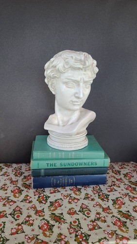 Replica busto del - del, di
