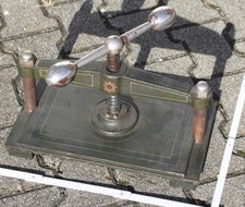 libro stampa mandrino pressa