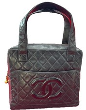 This is a classic CHANEL