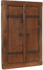 Finestra finestrina grata in