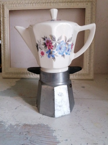 Caffettiera italiana hermosa - italiana,
