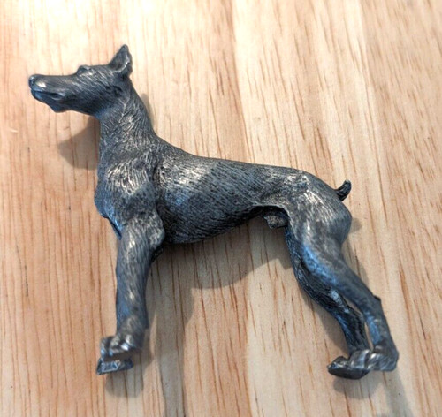 Figurina vintage peltro - in,