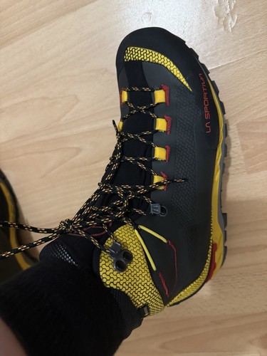 Sportiva trango tech pelle - la,