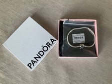 Braccialetto Pandora Moments Argento Con Chiusura a Cuore da Donna 21 centimetri