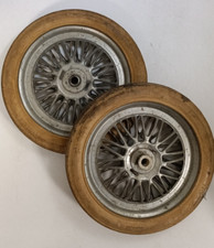 LOTTO 2 RUOTE PER CARROZZINA - MACCHININA A PEDALI - TRICICLO VINTAGE 140 x 30
