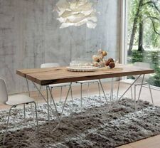 TAVOLO DA PRANZO CON PIANO IN