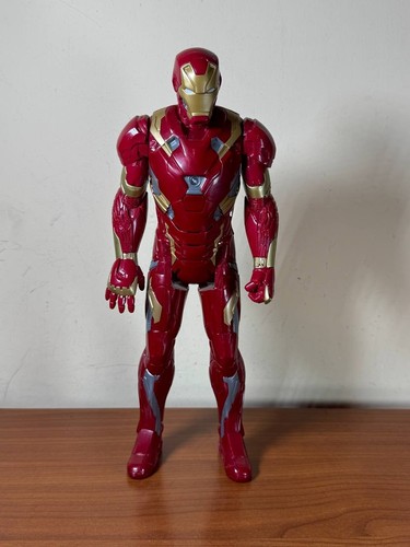 Action figure marvel - marvel, iron