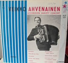 GIULIETTI ACCORDION ARTIST