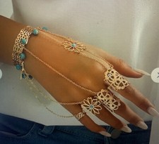 Anello con bracciale punk