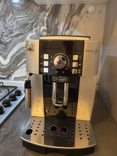 Longhi magnifica s - de'longhi,