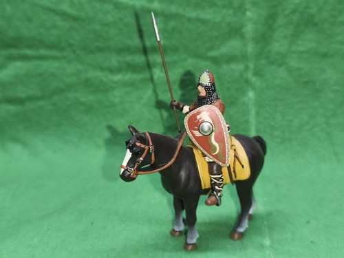 Soldatini cavalieri medievali - soldatini,