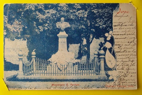 Ivrea monumento perrone - ivrea:,