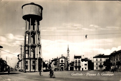 Novara galliate piazza - galliate,