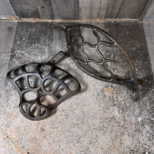 Antico lotto di parti in ghisa