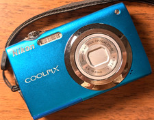 Nikon COOLPIX S3000 rosa