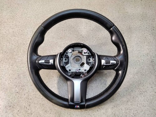 Volante bmw f34 2015 - bmw, gt