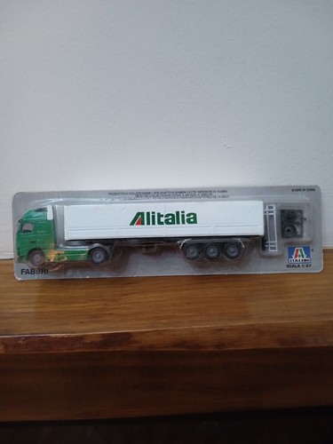 Volvo centinato alitalia - volvo,