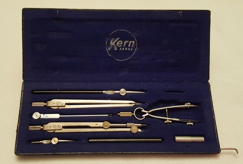 Set strumenti disegno - da,