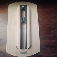 Schiaccianoci BRANDANI in legno con custodia