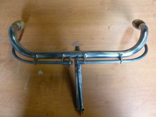 Ancien vélo guidon - guidon, tourisme