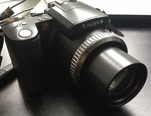 Fujifilm finepix 6900 zoom - 6900,