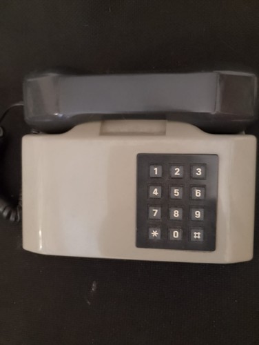 Telefono tasti vintage - a,