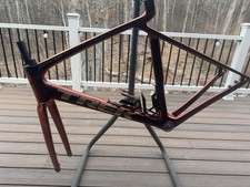 2025 Trek Madone SLR Gen 8