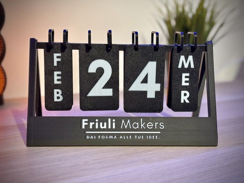 Customizable desk perpetual - customizable,