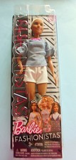 FASHION DOLL BARBIE