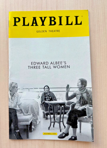 Pillola three tall women - three,
