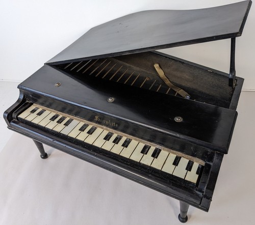 Pianoforte coda vintage in - a,