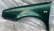 PARAFANGO ANTERIORE SINISTRO PER VOLKSWAGEN Golf 4 Berlina (97>03)