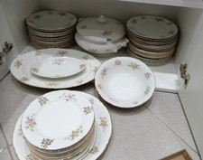 servizio piatti vintage da 12 persone,ottime condizioni 