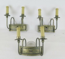 3 VECCHIE APPLIQUE IN FERRO BATTUTO A DUE FIAMME ARTIGIANALI LUCI PARETE CH16